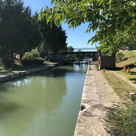 Le Dameli, Village Du Soleil, 61