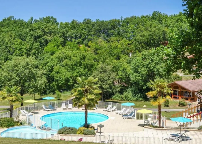 Le Dameli, Village Du Soleil, 61 Horská chata Mauroux (Lot)